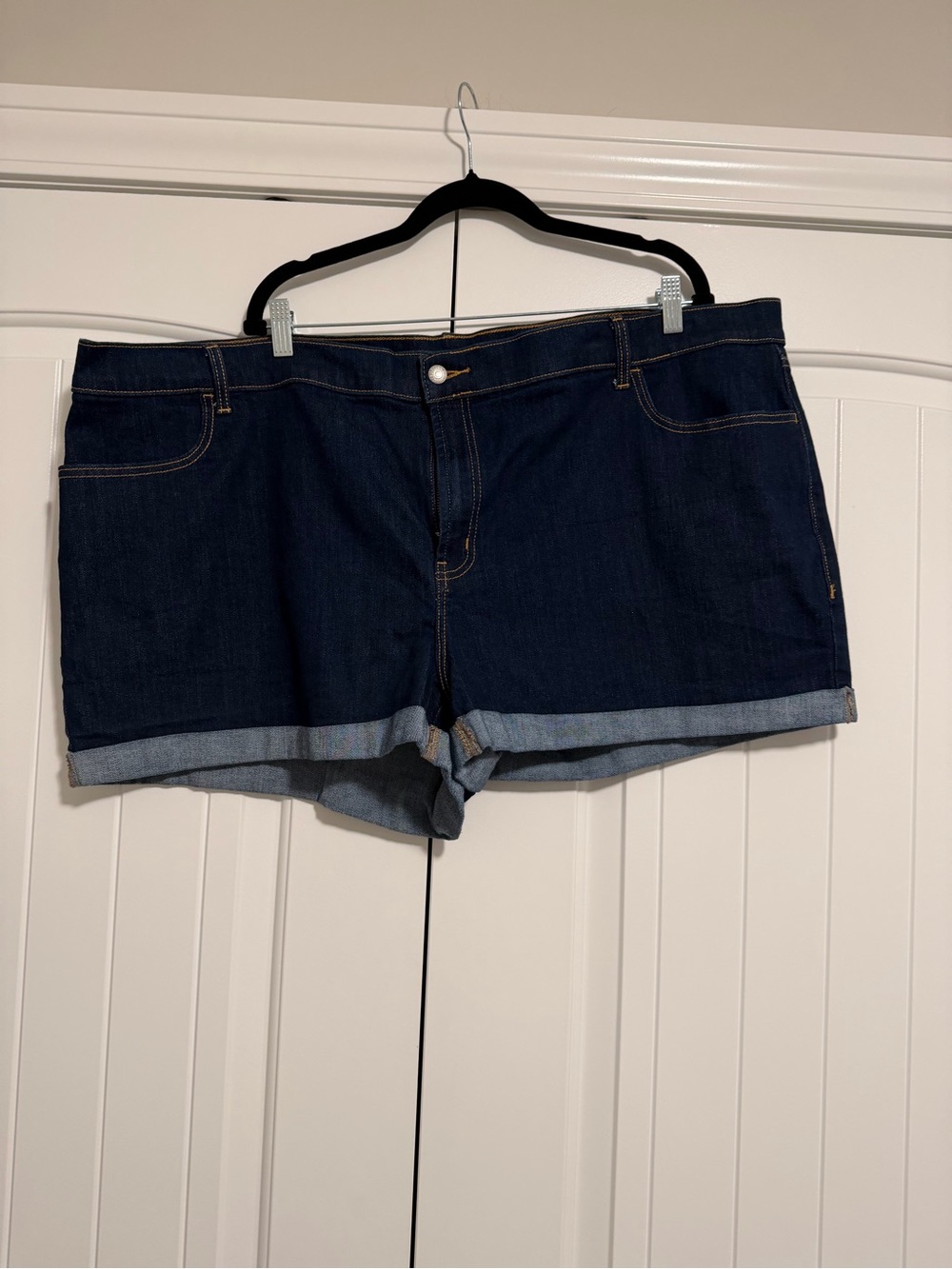 Old Navy Dark Indigo Cuffed Denim Shorts